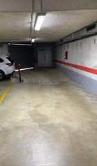 Miete Autoparkplatz in Carrer de narcís de monturiol 140. Garaje en alquiler