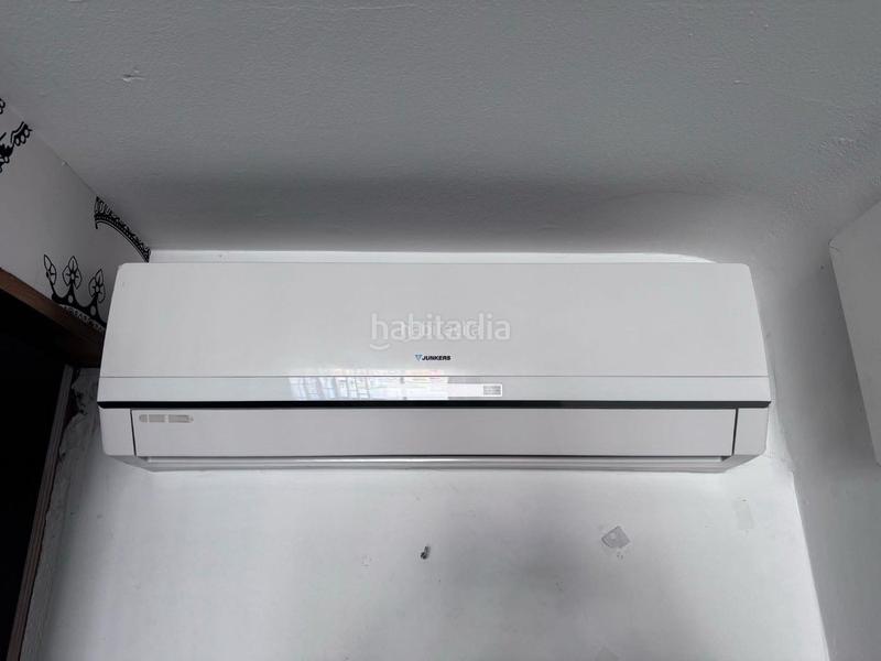 Foto 96fe08c8-0c91-4972-a28b-1f7533ab828c. Alquiler local comercial en carrer Sant Maurici 308 local muy bien situado en la entrada en Empuriabrava