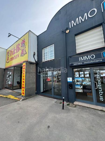 Foto e6ece7e4-1007-4922-b98c-d6ae491bd113. Rent business premise in carrer Sant Maurici 308 in Empuriabrava