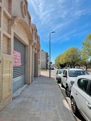 Lloguer Local Comercial a Rambla de la marinada 19. Alquiler local comercial para estrenar