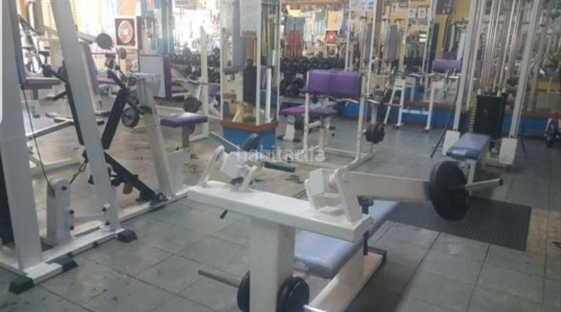 Foto 216b6a9e-5f03-429f-ba51-5465c735d8a3. Local comercial en carrer del torrent d'en grau 42 gimnasio en traspaso en Badalona