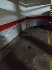 Miete Autoparkplatz in Carrer de l'òmnium cultural 6. Omnium cultural 10