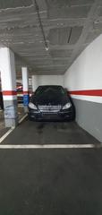 Aparcament cotxe a Passatge concepció 12. Parking