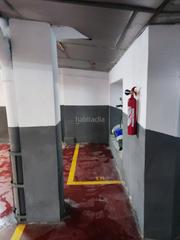 Location Parking moto à Carrer de santa maria 17. Plazas de moto