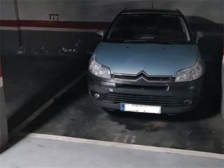 Aparcament cotxe a Carrer del cinca 33. Sant andreu de palomar / carrer del cinca