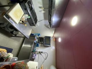 Local Comercial a Carrer salvador espriu 3. Bar en traspaso