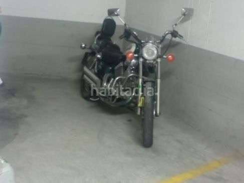 Foto 6a16ae77-de18-4d4d-aba0-bf9ad0bb62d2. Alquiler parking moto en camí de mas d’en gual 62 parking moto en Vendrell (El)