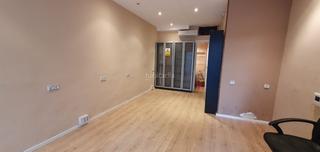 Lloguer Local Comercial a Carrer de la residència 8. Bonito local en alquiler