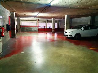 Location Parking voiture à Carrer de la igualtat 20. Se alquila plaza de parking