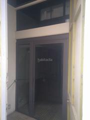 Lloguer Local Comercial a Calle fontanella, de 11. Local singular