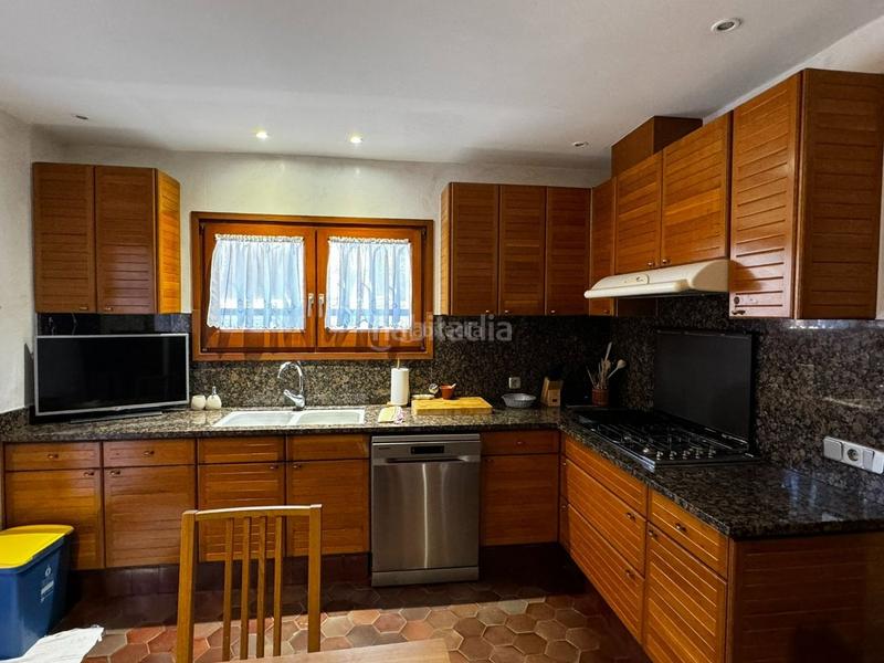 Foto 99ed51c3-969c-4ff6-a9a7-e3b290912f10. Casale in carrer d'en passet 15 in Can Quirze Mataró