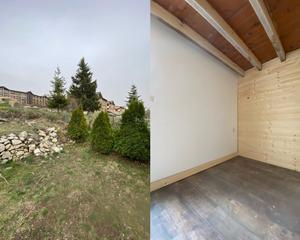 Casa adossada a Rue du canigou 24. Casa adosada renovada 70m2 font romeu