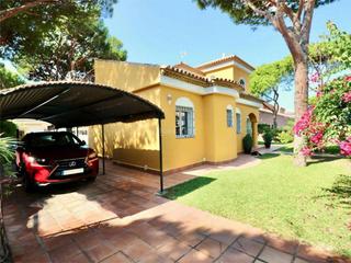 Rent House in Avenida francia 21. Roche / avenida francia