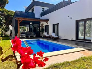 Rent House in Calle iglesia 9