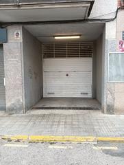 Aparcament cotxe a Carrer de barcelona 38. Cèntrica plaça de parking per a cotxe gran i moto