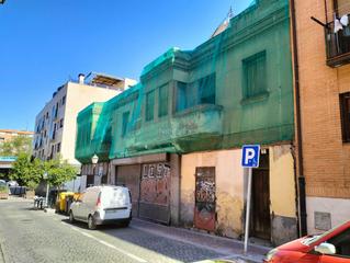 Terreny residencial a Calle de maría bosch 7. Casa en puente de vallecas para construir