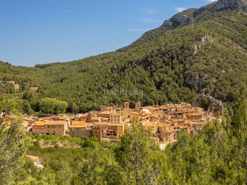 Foto 2c126a82-24fb-4d23-90b3-ca5b82c370af. Tríplex a carrer del castell 37 a Pratdip