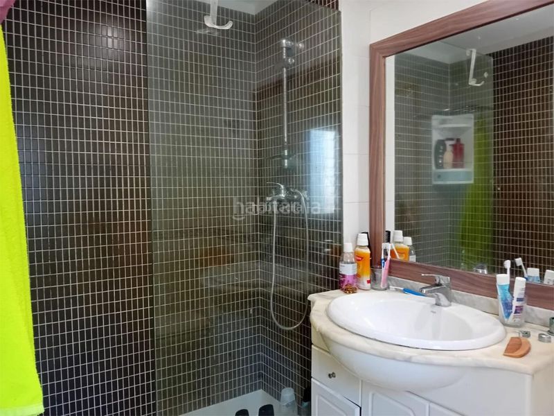 Foto 02b2a917-c805-46de-85cc-45e8b3100b98. Casa a urbanització quint mar 4 a Levantina - Montgavina - Quintmar Sitges