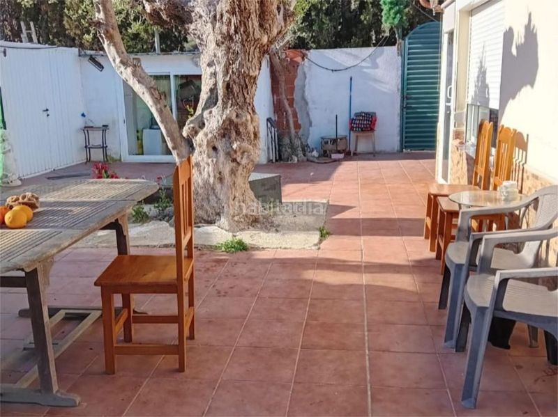 Foto 55d279d5-b468-4902-9ba9-e06302052195. Casa a urbanització quint mar 4 a Levantina - Montgavina - Quintmar Sitges