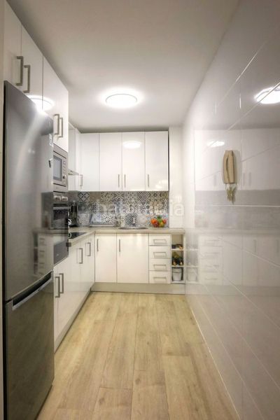 Foto b5bb5a40-7029-4e98-8866-568f79ce3858. Apartment in calle almuñécar 2 in Zona Centro Comercial Torrequebrada Benalmádena