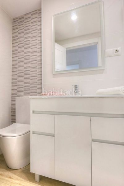 Foto d496c00c-f5a7-4571-9629-d60b5669cf6b. Apartment in calle almuñécar 2 in Zona Centro Comercial Torrequebrada Benalmádena