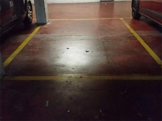 Autoparkplatz in Carrer de vicenç joan i rosselló 42a. Son dameto / carrer de vicenç joan i rosselló