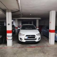 Parking voiture à Avenida albalate 11. Andorra (teruel) / avenida albalate