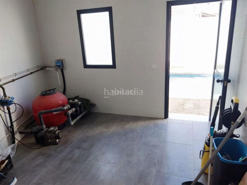 Foto d0a8bf19-fae4-4460-8713-ba9a8c49bf7b. Casa adosada en calle romero 22 / calle pozo en Fuente Palmera