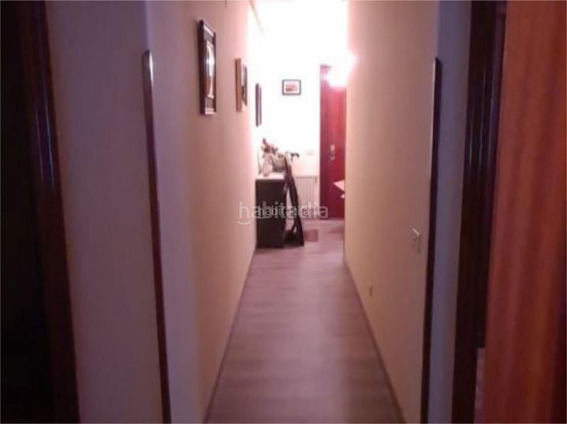 Foto d7c62fa2-d677-4325-932f-89f9c95dc219. Pis a calle el curato 8a a Grado