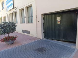 Parking voiture à Calle menorca 3. Centro / calle menorca