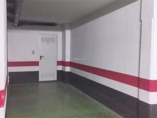 Lloguer Aparcament cotxe a Calle de arias 40. Barrio del ave / calle de arias