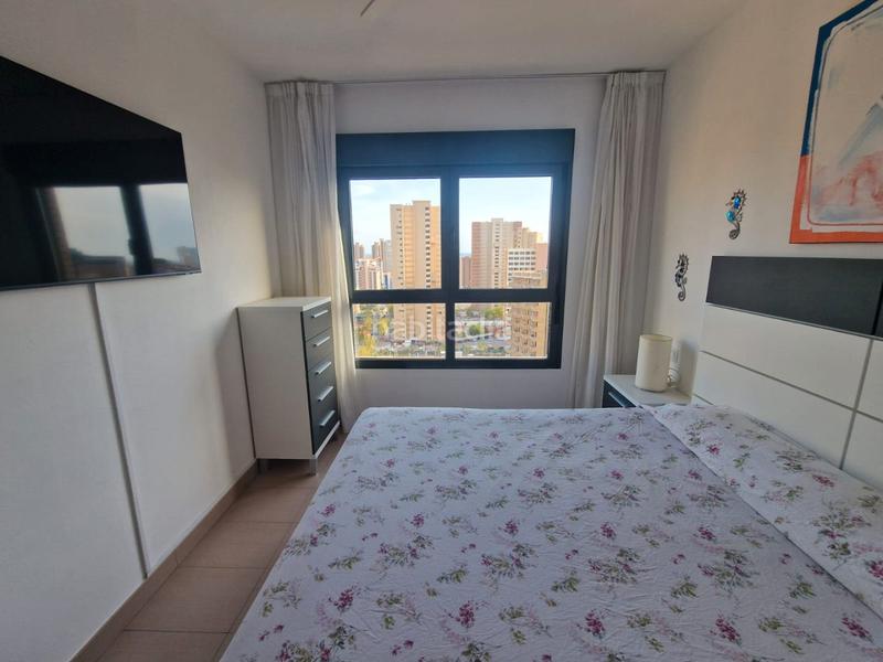 Foto 02292aec-6996-416e-9aaa-84a0e78f1b3e. Alquiler apartamento en calle lérida 4 levante en Benidorm