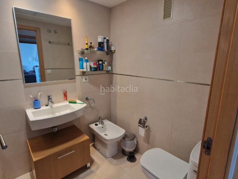 Foto a21d0872-9169-4469-b7cd-d04f4969fa80. Alquiler apartamento en calle lérida 4 levante en Benidorm