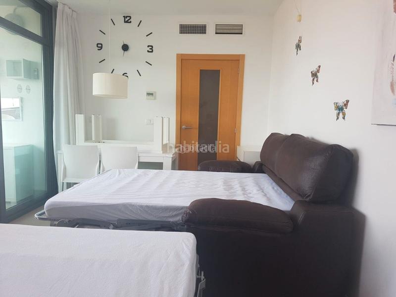 Foto cefc43ad-062b-42af-a464-d99128405911. Alquiler apartamento en calle lérida 4 levante en Benidorm