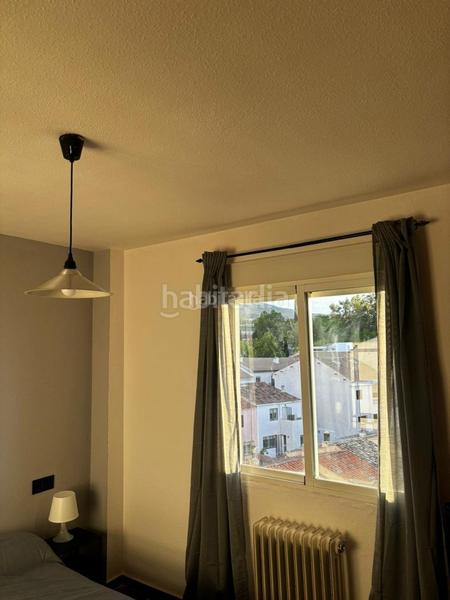 Foto 2aea4428-c078-429e-b5e6-19731bfa87dd. Alquiler piso en avenida universidad 11 sin comisión en Jaén