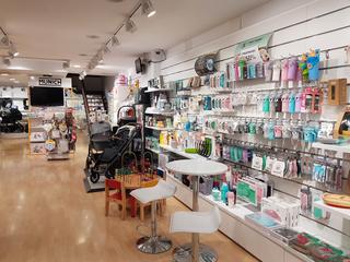 Lloguer Local Comercial a Carrer nou 21. Local al centre comercial de manresa. en un dels carrers més tra