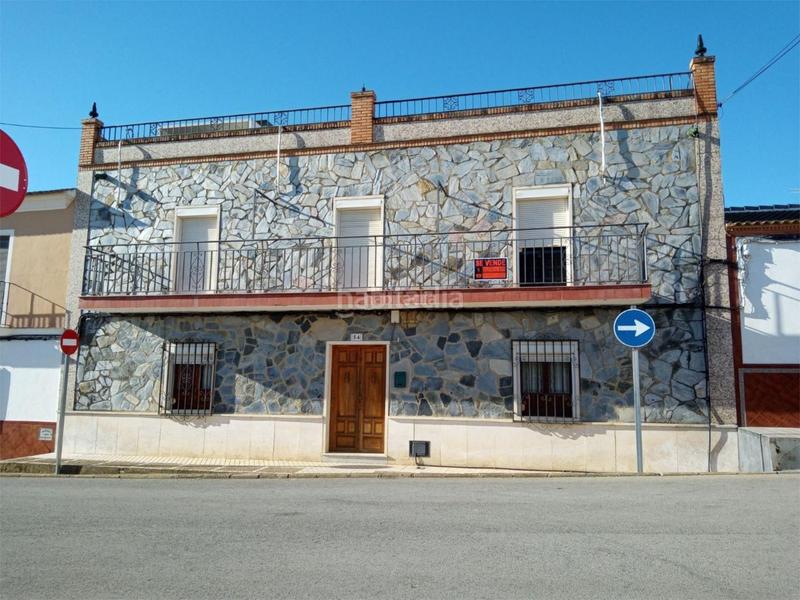 Foto cdcac5b1-ec63-4bc5-bb63-c255ef6608a7. Casa adossada a calle blas infante 32 a Aznalcóllar