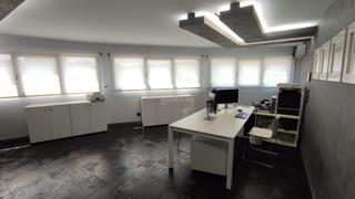Lloguer Nau industrial a Calle c b. Alquiler nave con loft en polígono landaben