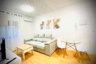 Location Appartement à Calle hernán cortés 39a. Apartamento céntrico
