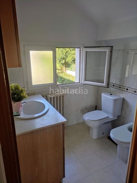 Foto ad1df3b3-f7d9-4e9a-8380-962f057b00b9. Casa en rue de béhobie 59 a / rue de béhobie en Hendaye