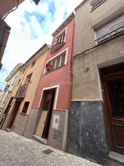 Casa adossada a Carrer salvador amorós 3. Biar / carrer salvador amorós
