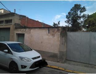 Terreny residencial a Passeig església 44. Terreno céntrico