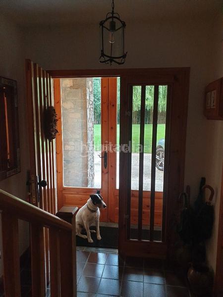 Foto 5eff38ff-e7c7-421d-850f-2fee910c5af4. Miete dreistöckige wohnung in carrer llevant 1 in Puigcerdà