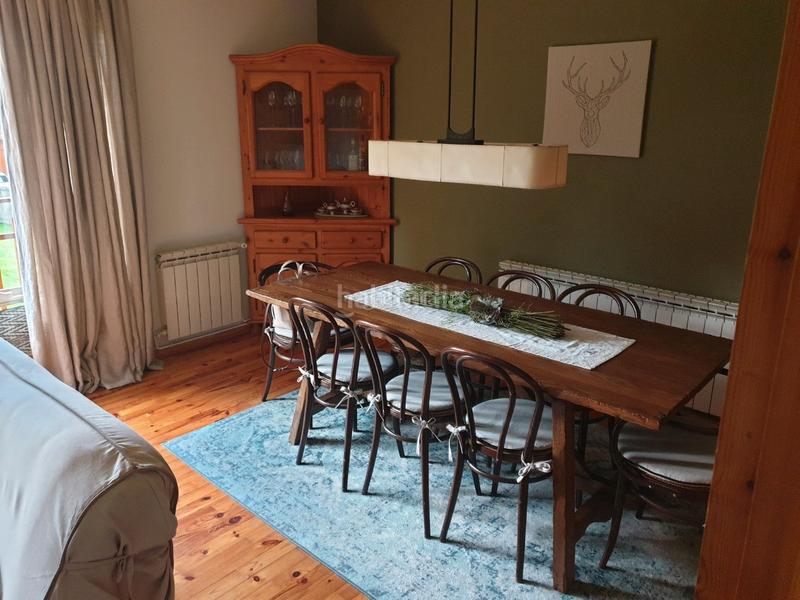 Foto bea6618b-bc65-4563-b510-68f656ae8664. Miete dreistöckige wohnung in carrer llevant 1 in Puigcerdà