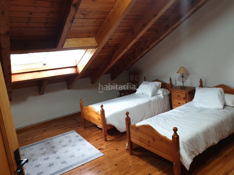 Foto de0b029e-d008-43d8-95e0-79e06dcd9caf. Miete dreistöckige wohnung in carrer llevant 1 in Puigcerdà