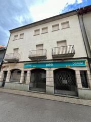 Lloguer Local Comercial a Carrer de l'horta d'en font 16. Céntrico local comercial en manlleu