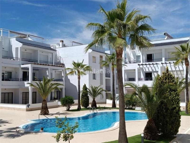 Foto 23e411bc-1b04-4145-a9c3-008f0e64a0de. Piso en calle mar rojo 16 La Veleta / avenida del pacífico en Torrevieja