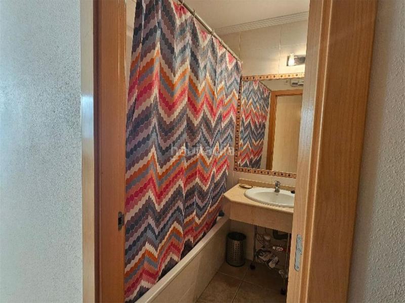 Foto adbd5d60-f757-4b36-bab1-419abf496b53. Piso en calle mar rojo 16 La Veleta / avenida del pacífico en Torrevieja