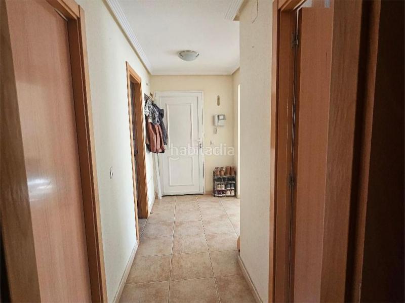 Foto c5c112b6-3726-446b-b301-98c83337875f. Piso en calle mar rojo 16 La Veleta / avenida del pacífico en Torrevieja