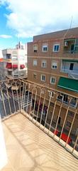 Pis a Carrer germans navarro caracena 73. Piao 85 m2, 4° sin ascensor 3 hab y 1 baño